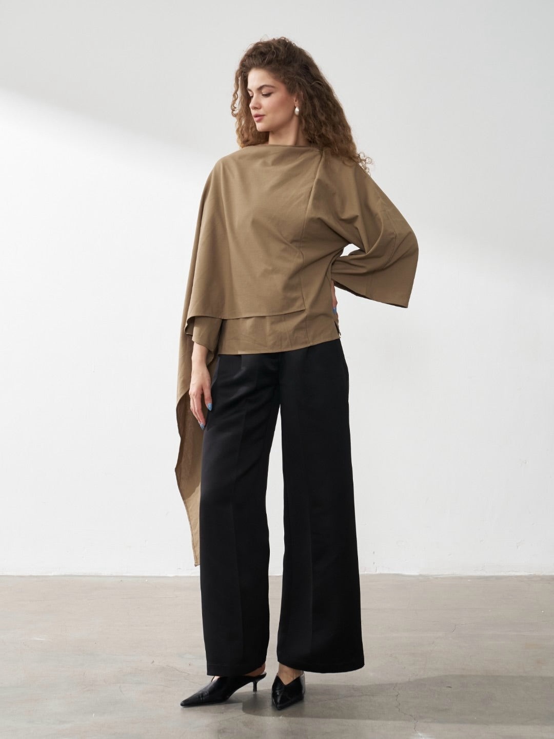 Linen elegant top لنن اليقنت توب