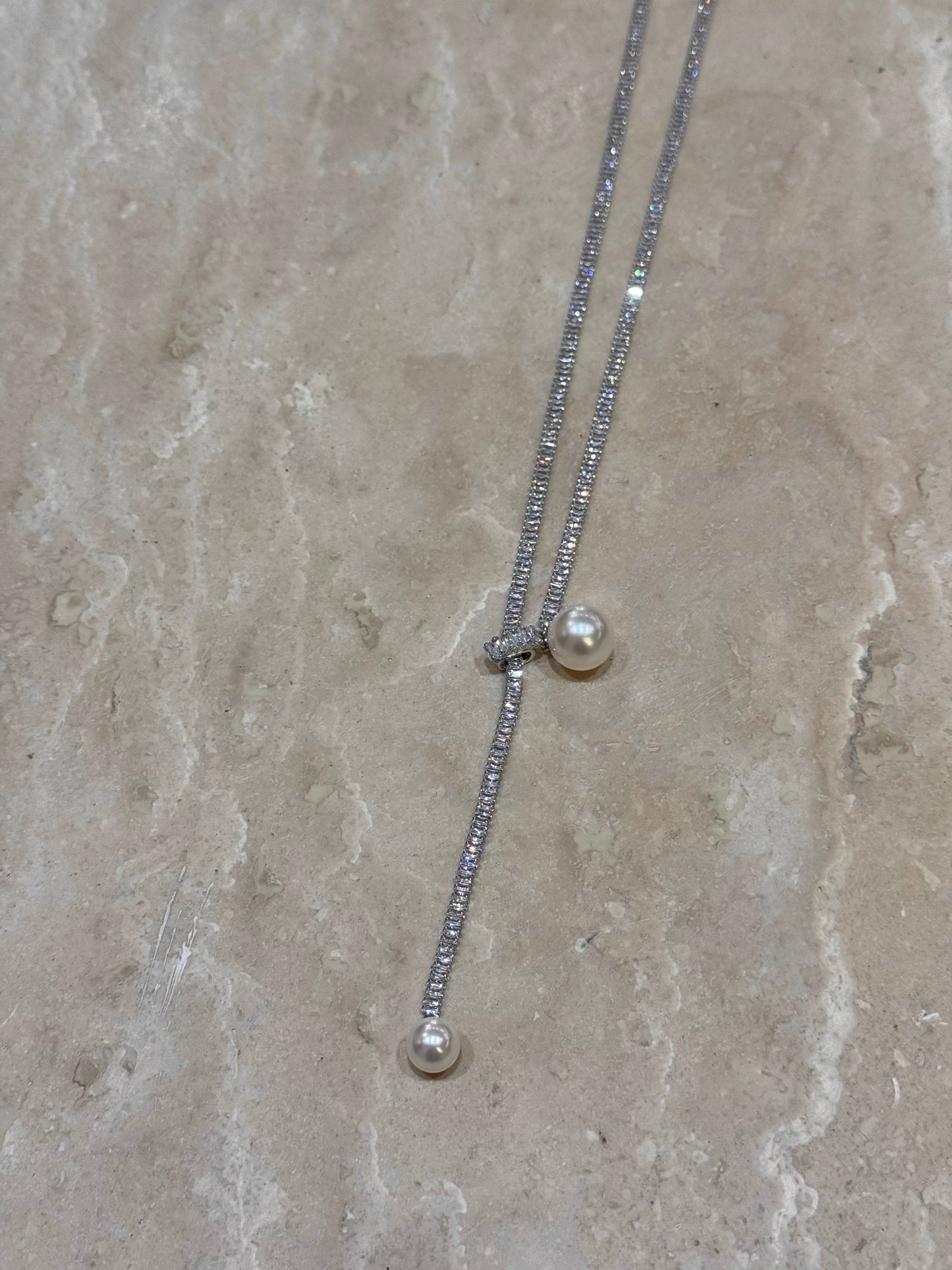 Classic pearl necklace