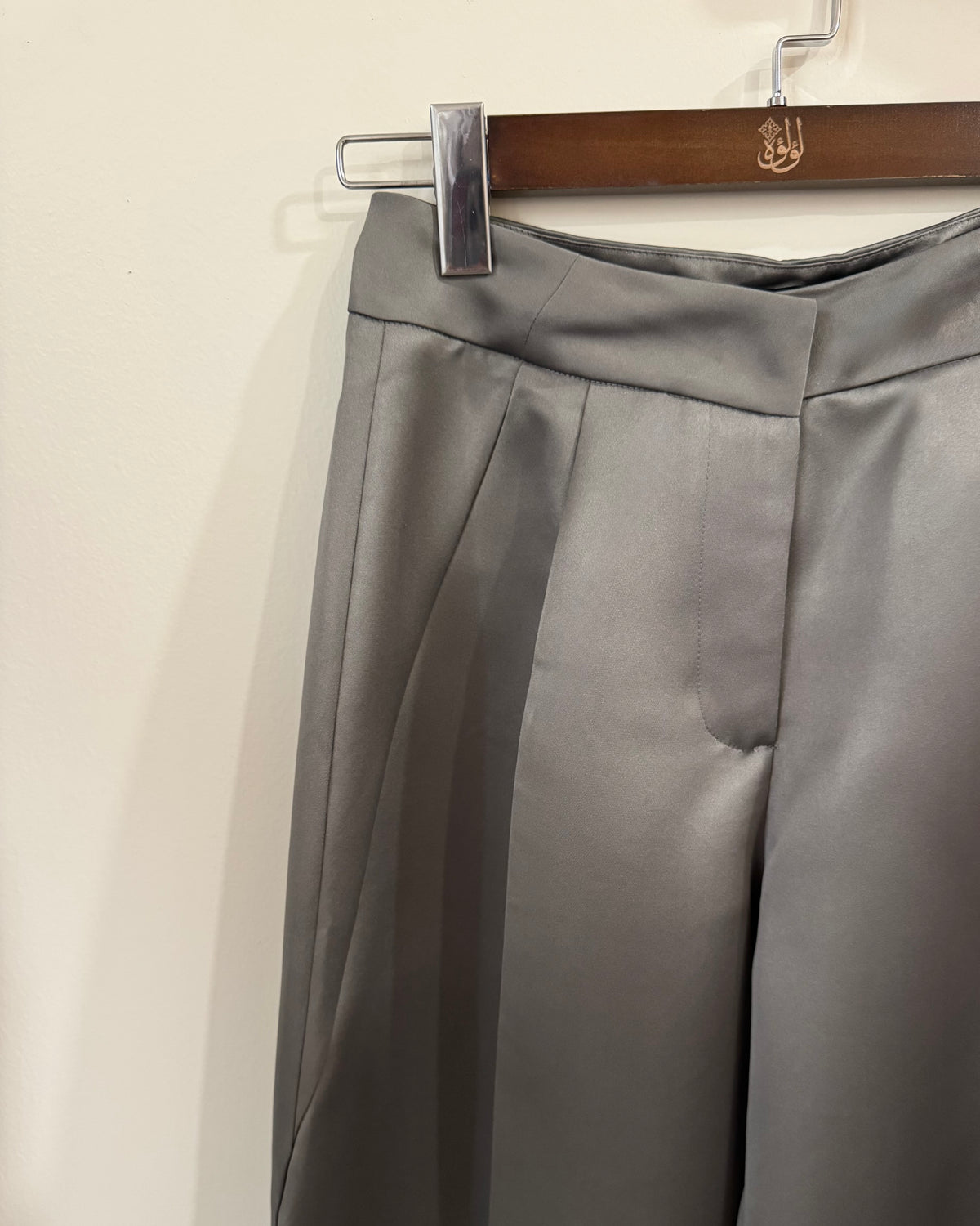 Pure Glow Pant  بنطلون بيور غلو