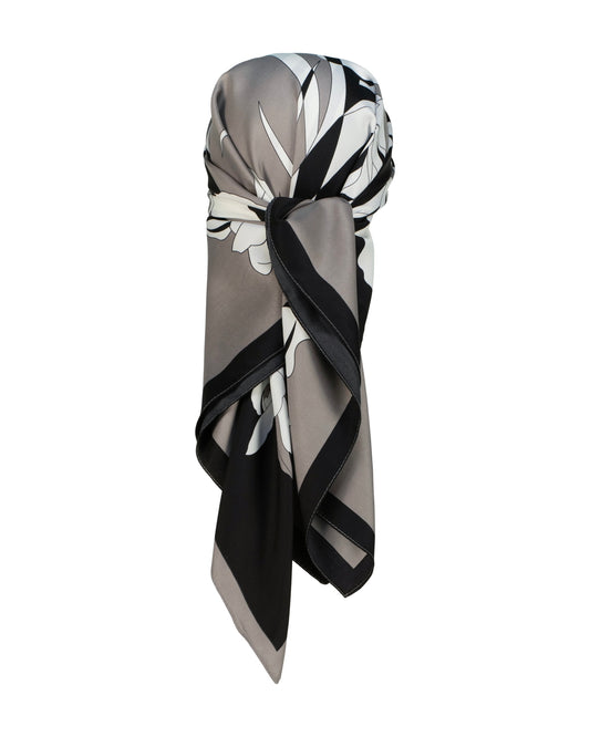 Shadow Bloom scarf