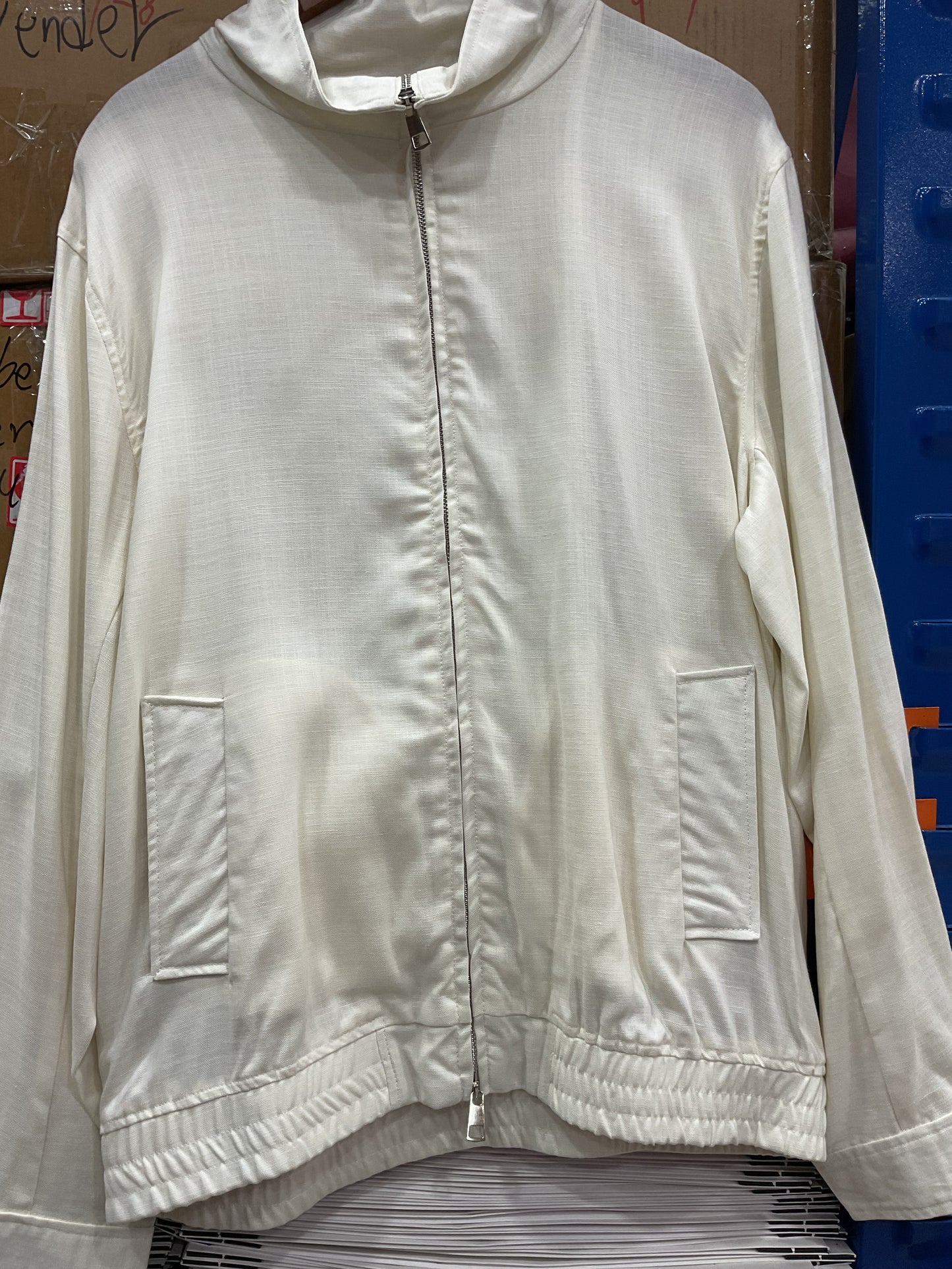 vanilla zip (over sized)