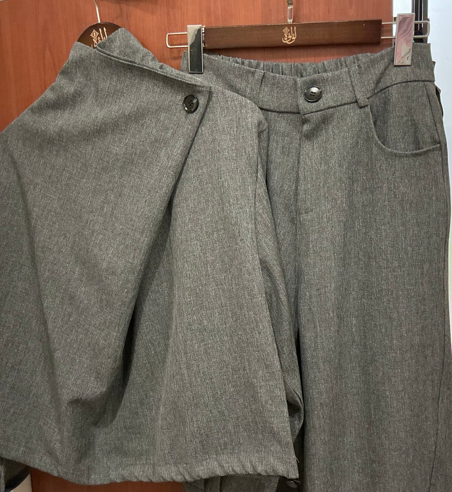 grey side button set