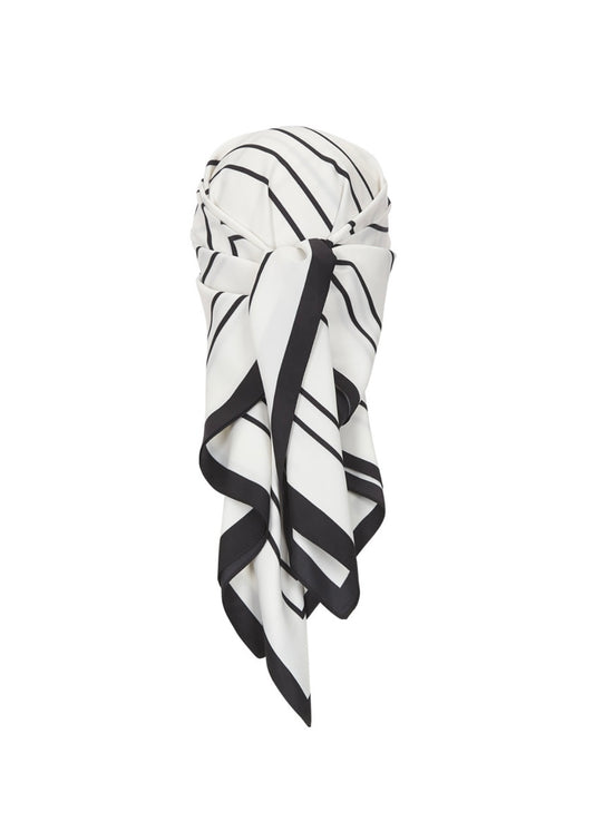 Black line scarf